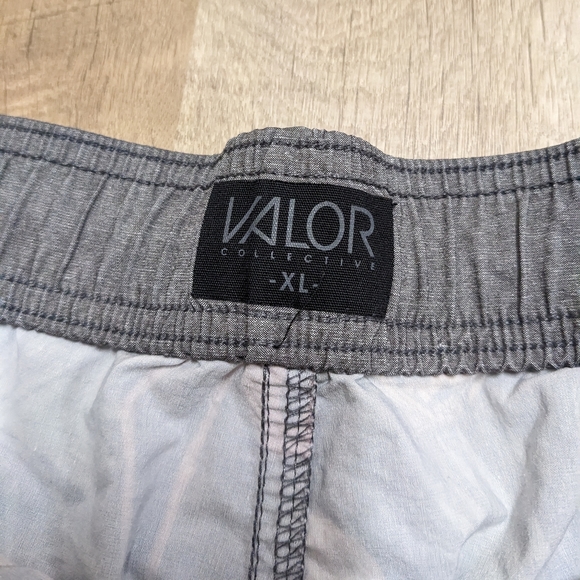 Valor Collective Flamingo pineapple Print Swimming Trunks - Picture 7 of 12